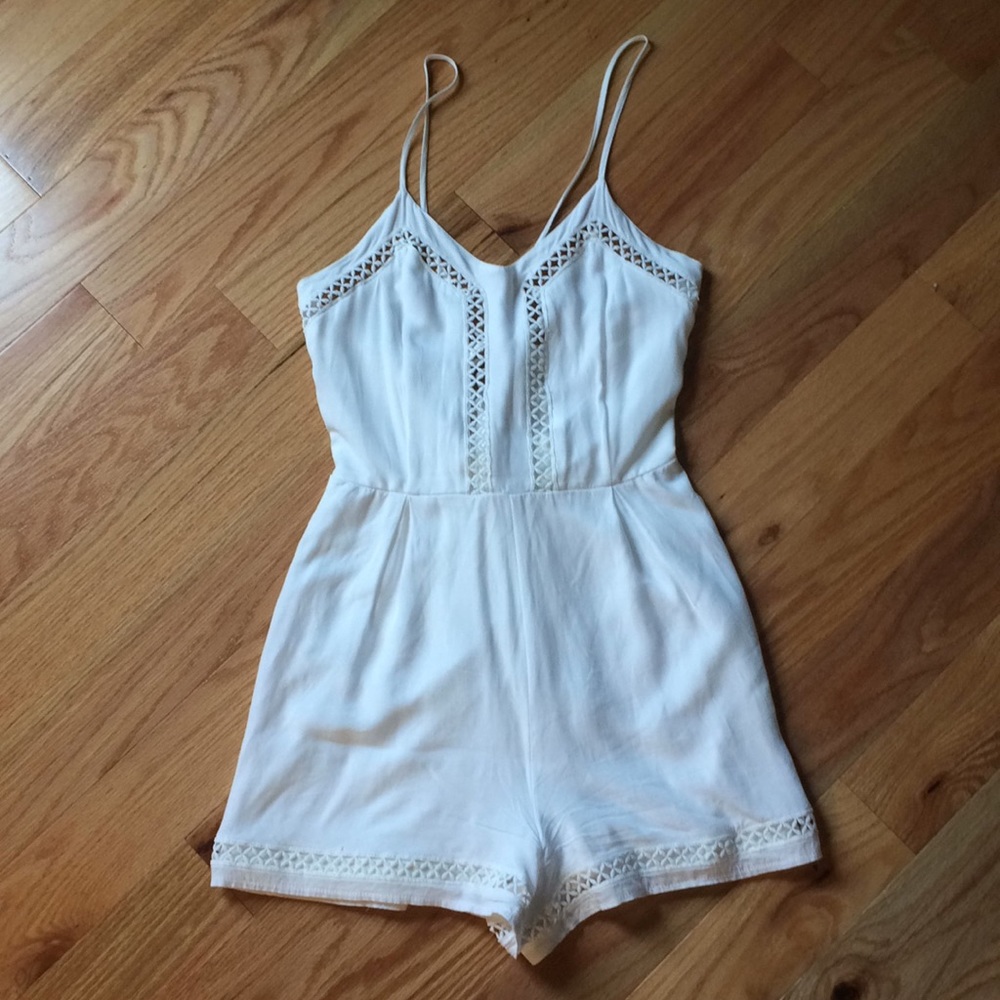 LF White Romper S